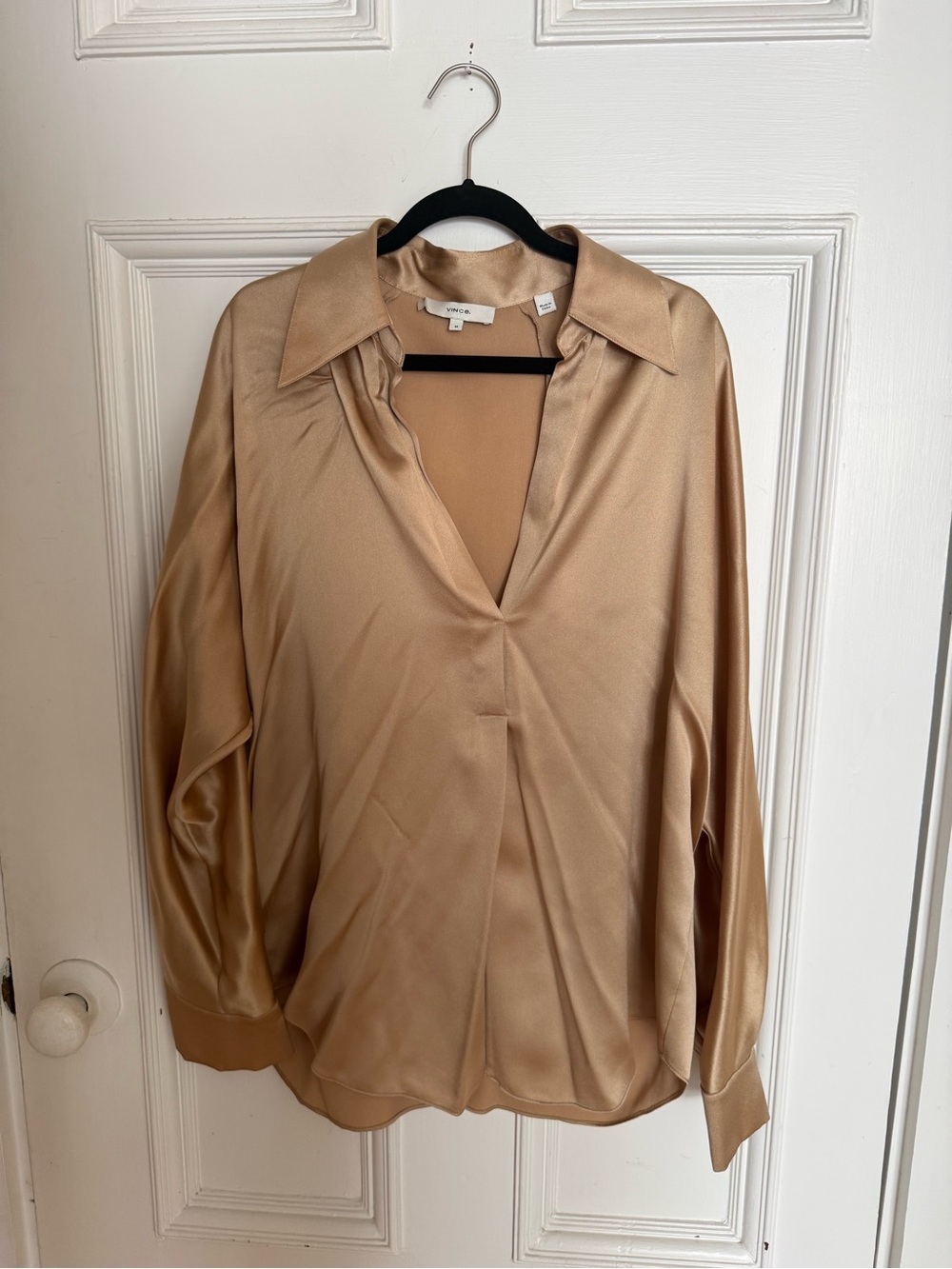 Vince Satin Blouse in Champagne. Size Medium.